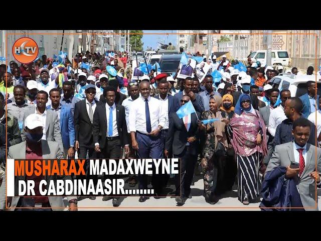 Musharax madaxweyne dr cabdinaasir cabdulle maxamed ayaa maanta dalka dib ugu soo laabtay