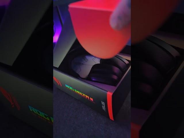 ROG Delta II  | Unboxing This Beautiful Setup