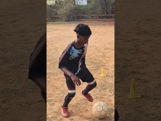 WonderfullControling ️ #footballer #training #shorts