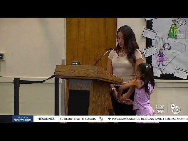 Parent takes smell concerns to school board