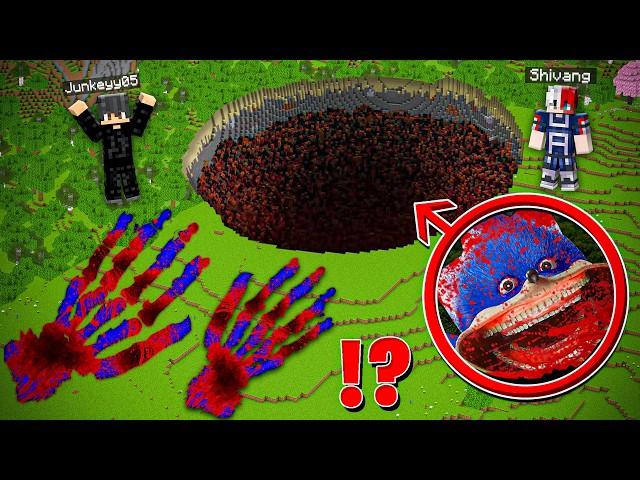 WE FOUND SCARY BLOODY SONIC SECRET BASE IN MINECRAFT !! Ft. @junkeyy