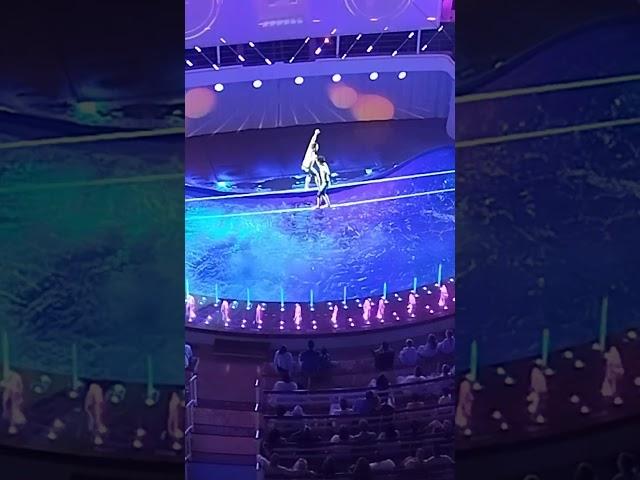 AQUA SHOW ON UTOPIA OF THE SEA. ROPE ACROBATS.