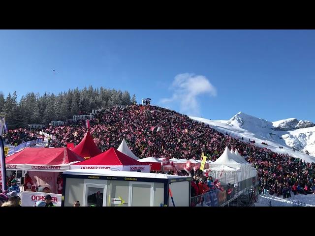 Lauberhorn 2020 - Beat Feuz winning run! Incredible crowd reaction @ Hundschopf! *WATCH WITH SOUND*