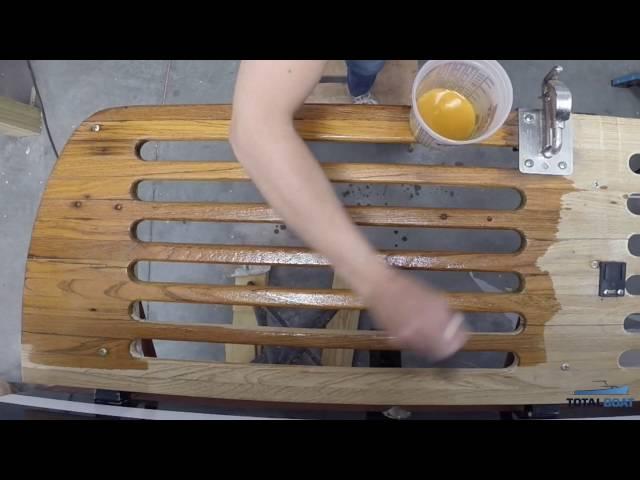 How to Use Teak Oil on Boats and Furniture