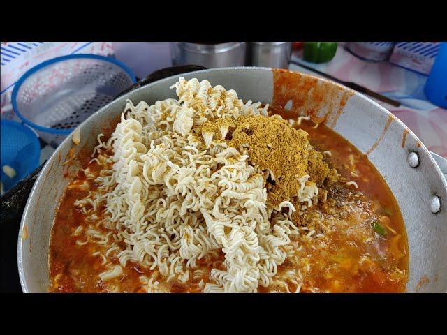 MAGGI || CHEESY & SPICY || INDIAN STREET FOOD || @ RS. 50/-