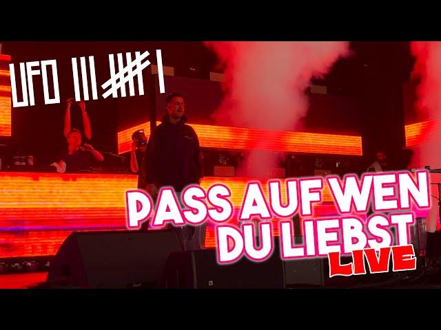 UFO361 - Pass auf wen du liebst Live - Stay High Tour 2022 | Köln Palladium