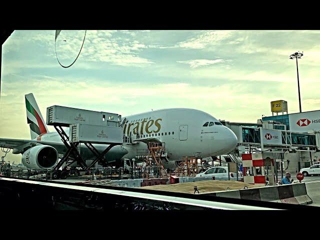 Dubai Airport Tour After Sunrise