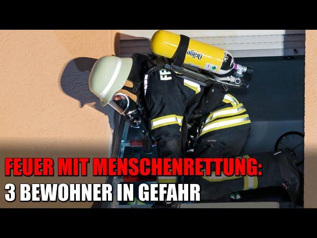 Wohnung in Vollbrand: Drei Bewohner von Feuerwehr gerettet bei Wohnungsbrand in Rösrath | 21.11.2023