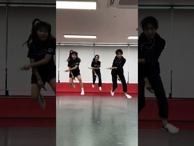 옴브리뉴 음악줄넘기 #dance #kpop #옴브리뉴