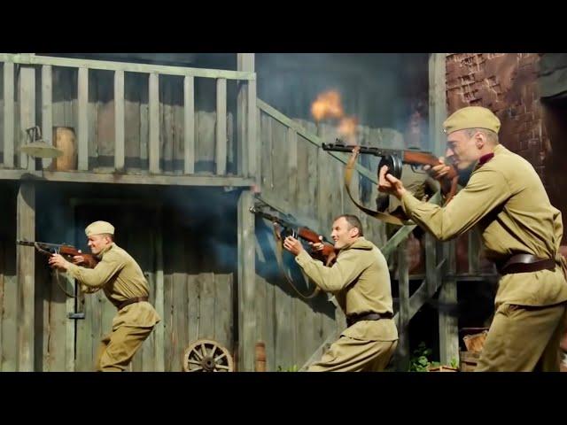НАШУМЕВШИЙ ВОЕННЫЙ ФИЛЬМ НА РЕАЛЬНЫХ СОБЫТИЯХ! ВЕЛИКАЯ ОТЕЧЕСТВЕННАЯ В РАЗГАРЕ! "СЛЕДЫ НА ВОДЕ"