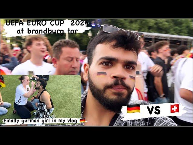 Euro cup 2024 Live stream at Brandenburg tor met german girls