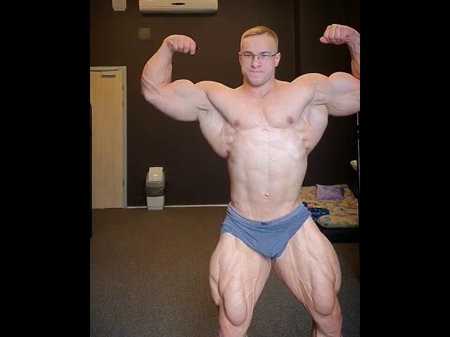 Vitaly Ugolnikov posing