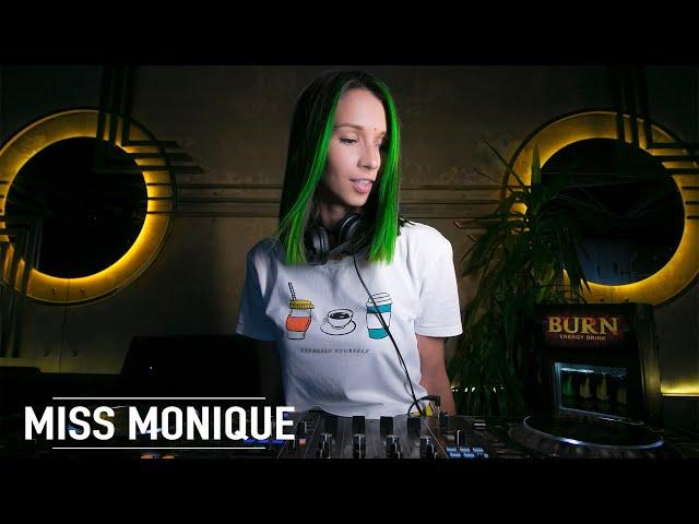 @djmissmonique -  - Live @ Radio Intense 03.09.2019 #MelodicTechno