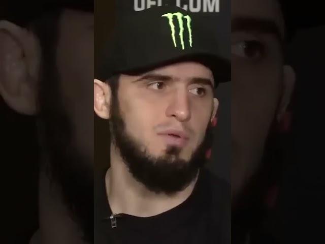 Is this Islam's strategy against Volkanovski? 