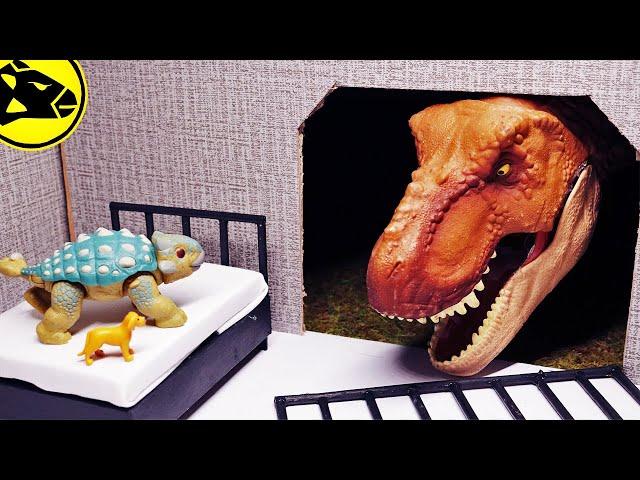 Bumpy stuck in Jail | A Jurassic World Short Film