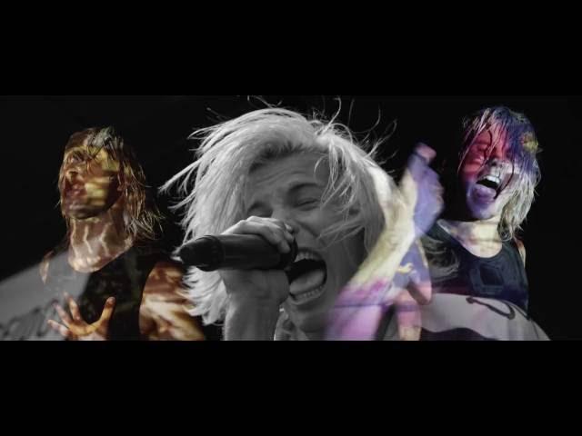 I SEE STARS - Running With Scissors (Official Music Video)