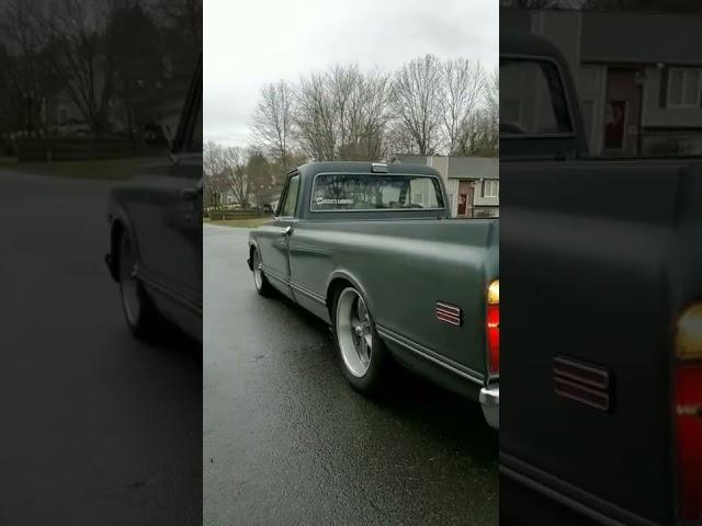 YOU GOTTA love the older #Trucks. more specifically the 67-72 #c10