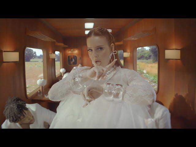 Clean Bandit, Anne-Marie, David Guetta – Cry Baby (Official Video)