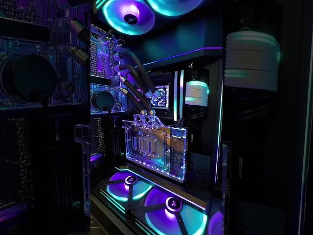 Gaming PC Build Phanteks NV9 custom Water cooled