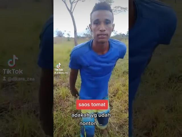 sumpah ngeri banget, dicincang sampai hampir putus dia punya kepala