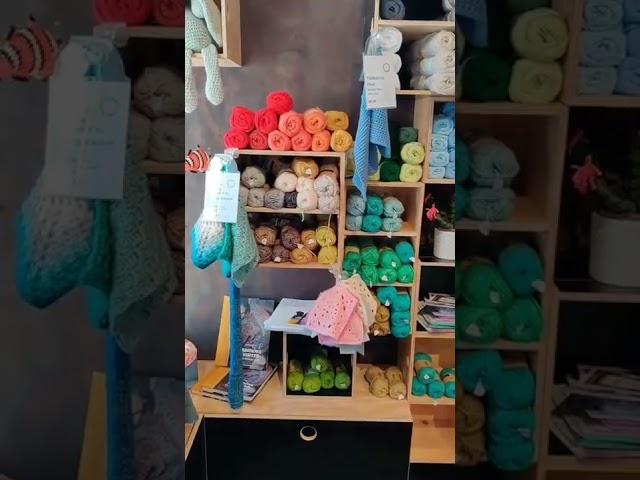 visit Skein Sisters in Sydney with me #knitting #yarn #shopping