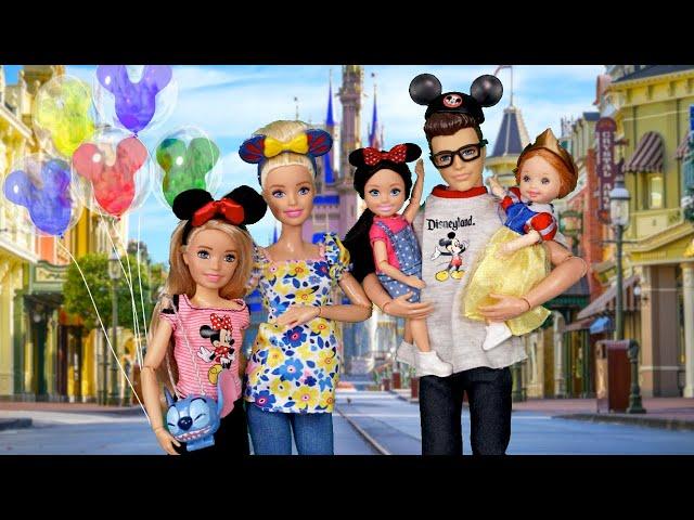 Barbie & Ken Doll Family Vacation Routine & Dollhouse Hotel