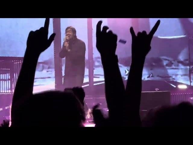 Deftones - Be Quiet and Drive (Far Away) (Live) 3x24x25 at the Spectrum Center. Charlotte, NC.
