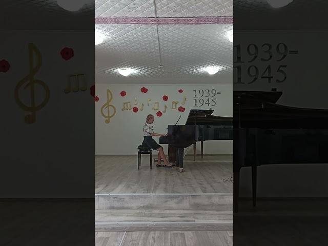 Петрук Ліна. М.Шентюрк " Шепіт місяця"