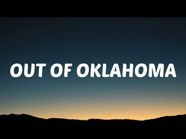 Lainey Wilson - Out Of Oklahoma (Lyrics)