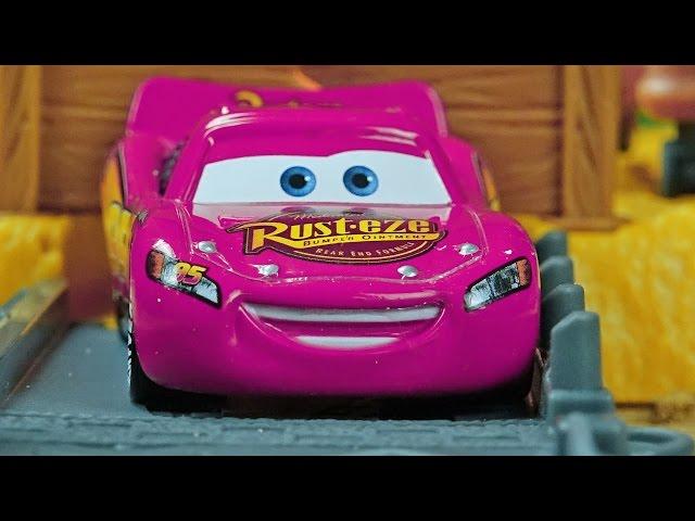 Disney Pixar CARS - Story Sets ACTION !