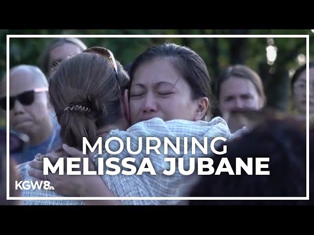 Nurses and healthcare workers honor murdered Beaverton nurse