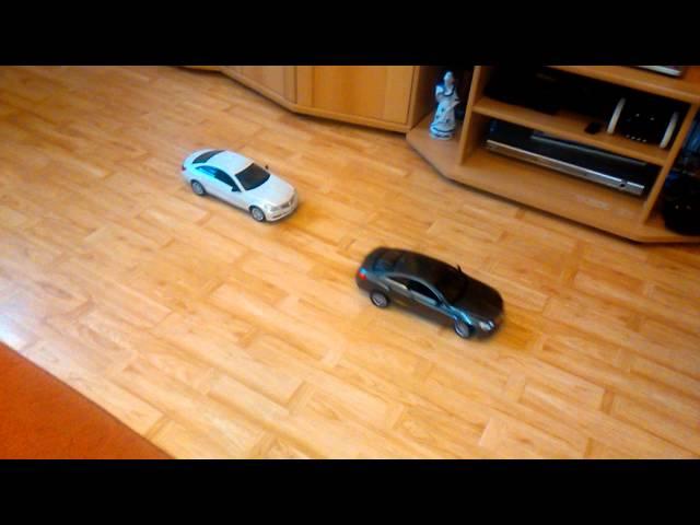 RC Mercedes E  1:18