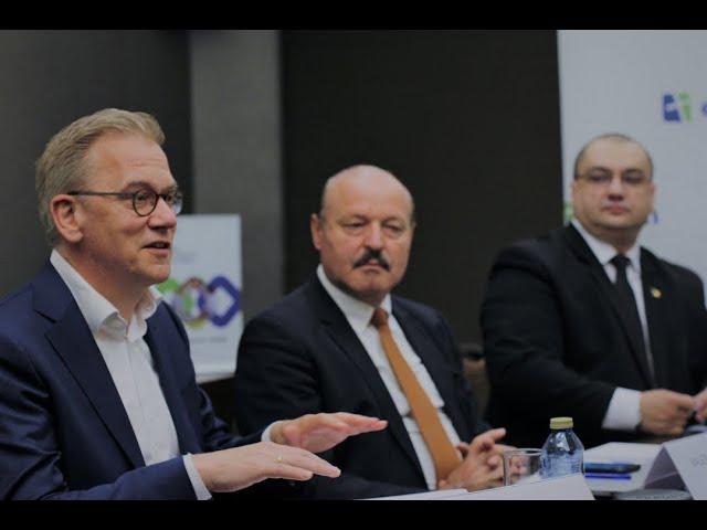 The fight for data control: the benefits and costs of the European Digital Identity