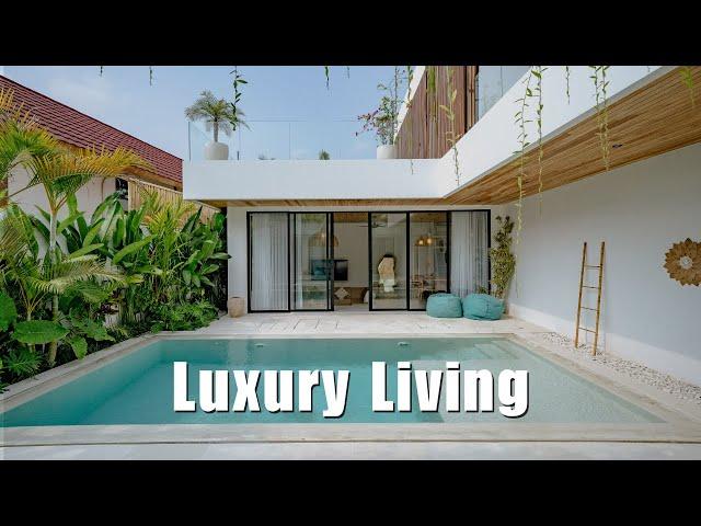 Modern Tropical Villa: A Tour of Pure Luxury at Loona Palm Villas