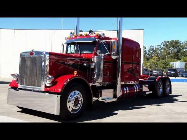 MegaTruckers | Trucks | "The Majestic" Peterbilt