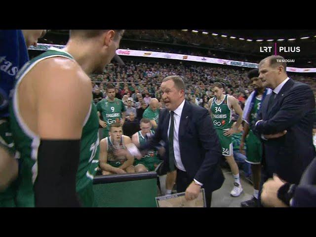 ,,Žalgiris" Head Coach K. Maksvytis Mad During a Timeout | Round 6 Game Against ALBA Berlin