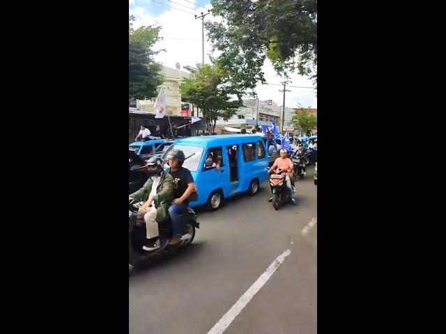 LIVE REPORT - Prabowo akan kampanye di Lapangan Koni, ribuan pendukung mulai mengarah ke lokasi