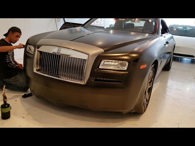 How to wrap a Rolls Royce bumper