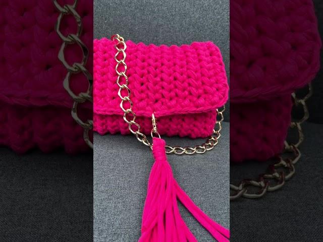 CARTERA elegante en trapillo #bag #cartera #trapillo #crochet #crocheting #crochetbag #knitting #fyp