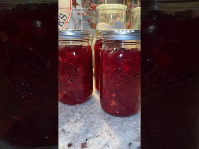 Best Cranberry Sauce Recipe Ever! #cranberries #cranberrysauce