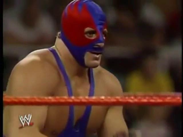 The Blue Blazer (Owen Hart) vs. Trent Knight (10 02 1988 WWF Wrestling Challenge)