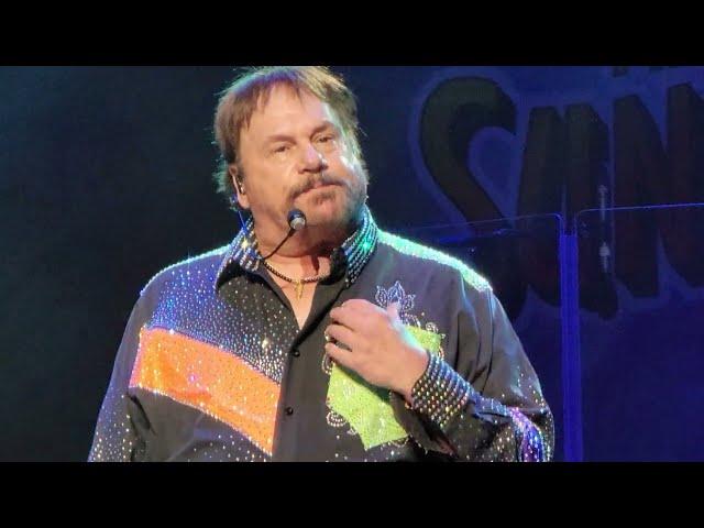 KC and the Sunshine Band - Please Don't Go - Louisville KY - 3/15/2024