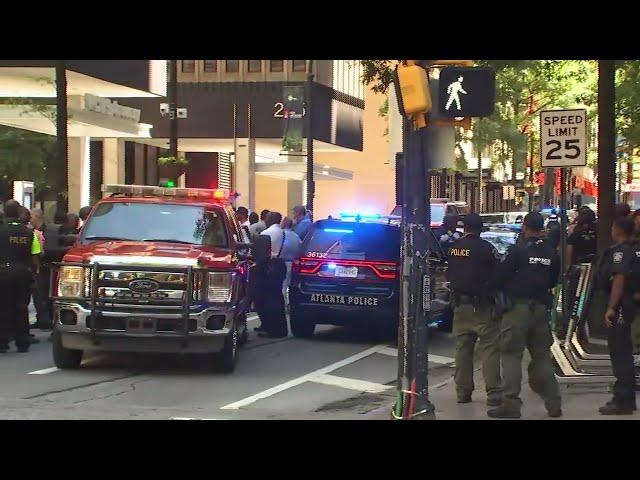 LIVE BREAKING NEWS: 4 people shot, including suspect at mall in downtown Atlanta, mayor says