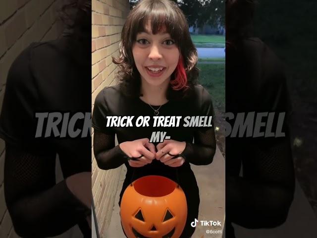 Trick or Treat smell my #shorts #halloween #egirl #feet