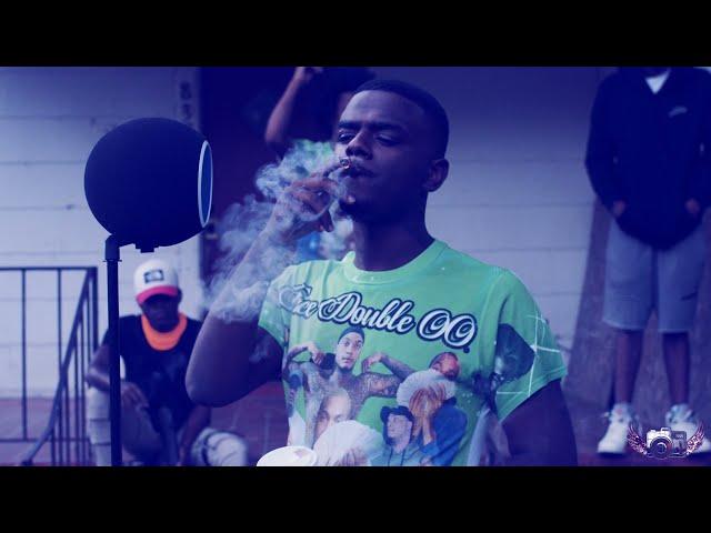 EBG EJizzle - Free Double0 (LIVE PERFORMANCE) #FTYHOTTOPIC