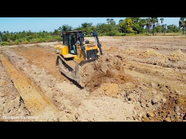 Incredible!! Working Fast Powerful Dozer Cat D6R2 Uses Lawn Mower To Build Gardens And Condos