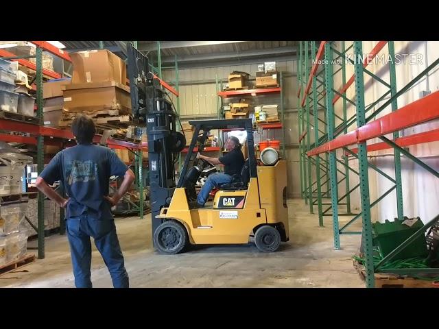 Forklift move in any direction good job at warehouse !