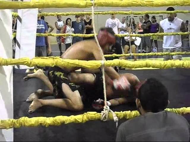 Apostolis "Popó" Andrade Highlight MMA Amador 2011