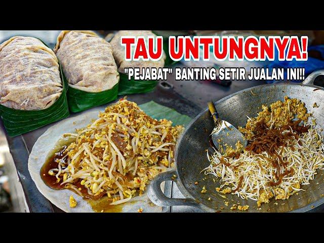 Untung besar!! Saking ramenya orderan, masak sambil balesin chat orderan online