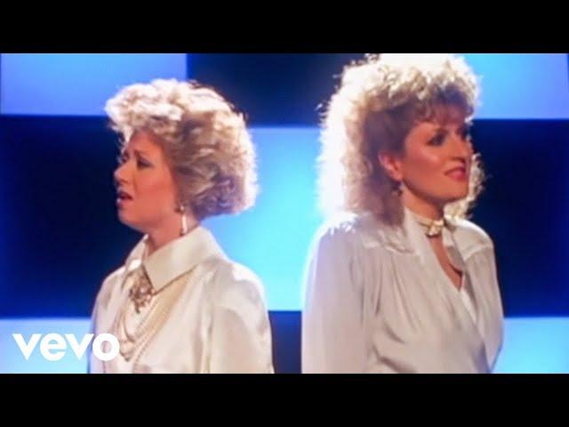 Elaine Paige, Barbara Dickson - I Know Him So Well "From CHESS"